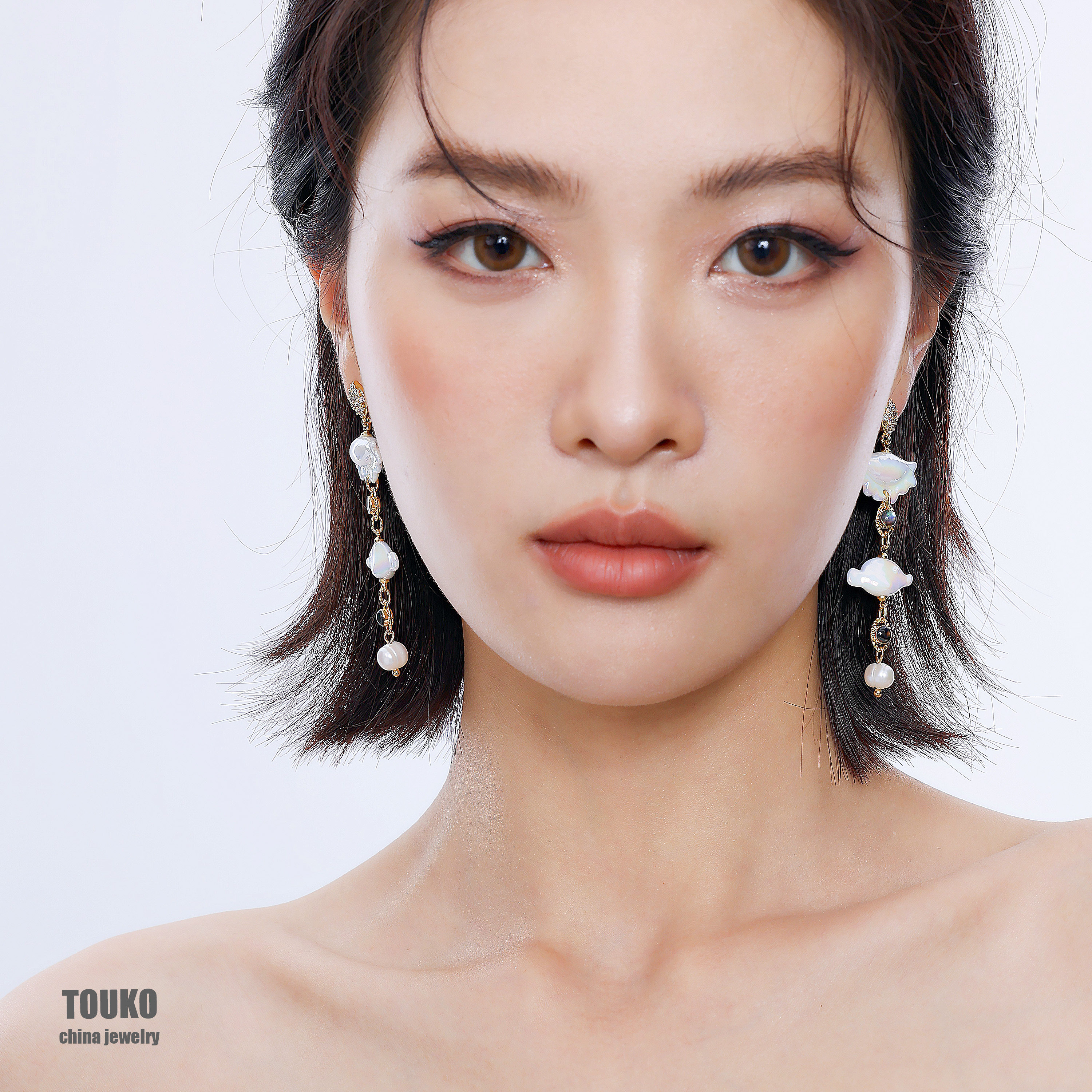 TOUKO原创设计陶瓷镭射耳坠礼物
