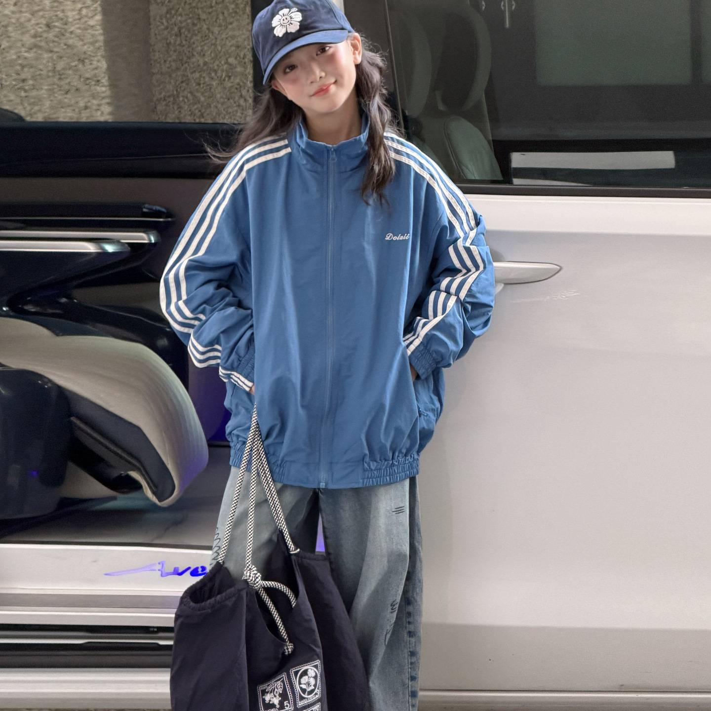 韩版女童拉条冲锋衣外套2026秋季