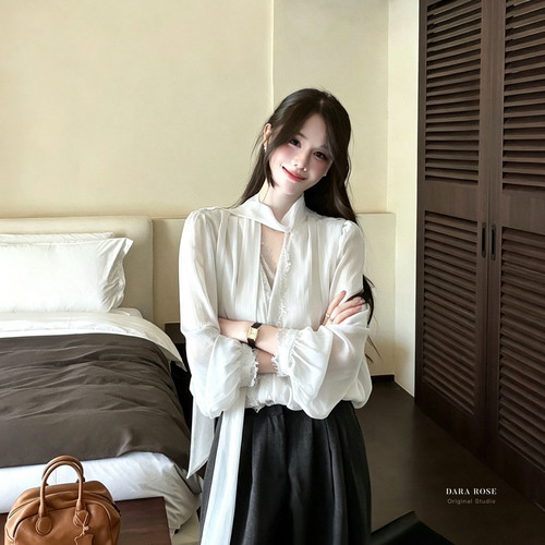 DARA ROSE-大爆款法式气质蕾丝拼接长袖衬衫宽松百搭小衫Q99675
