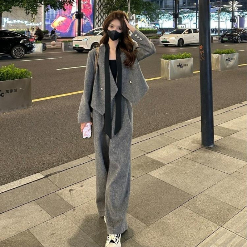 时尚减龄洋气2026春秋新款飘带毛呢西装外套女秋休闲直筒裤两件套,女装/女士精品,时尚套装,淘宝优惠券,粉丝福利购,淘宝优惠卷