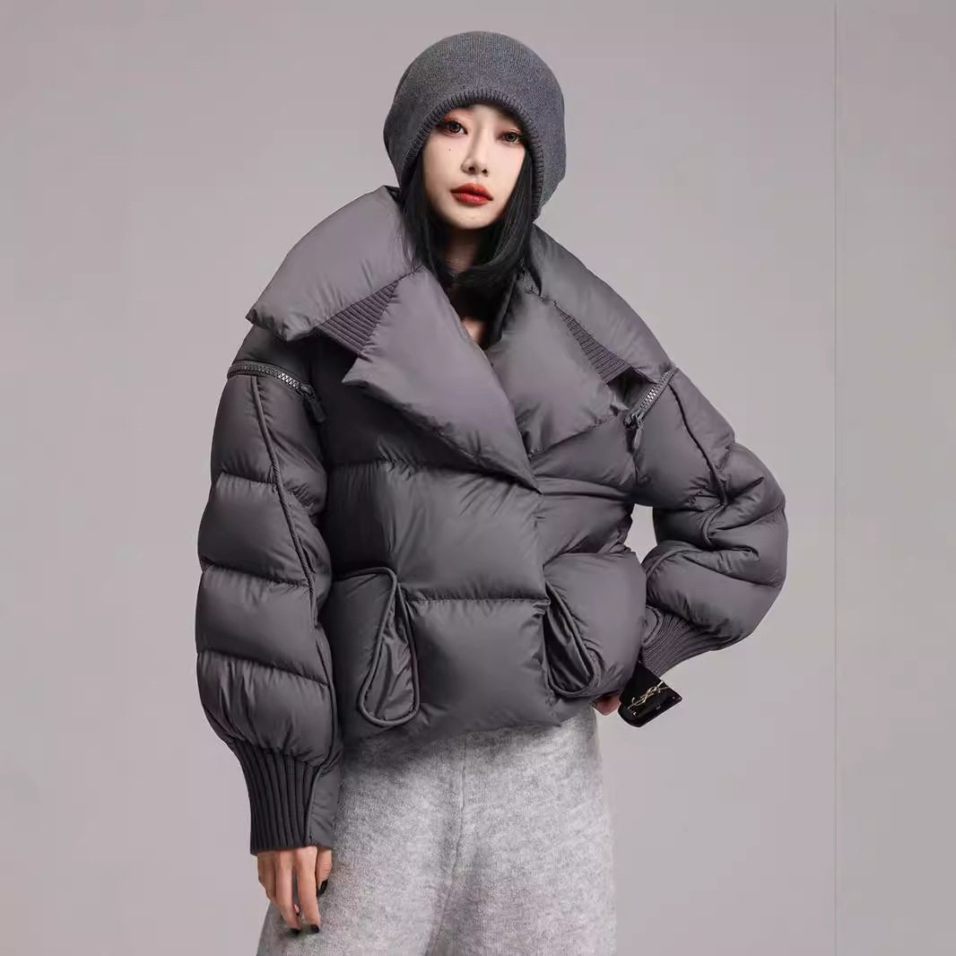 跨境秋冬新款小众针织拼接大翻领羽绒服女短款时尚高奢大款磁吸扣