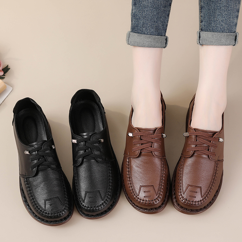 春秋款复古软底妈妈鞋头层牛皮牛筋底中老年皮鞋2026新款女士单鞋