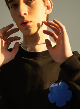 清仓特价 原创蓝色花朵圆领卫衣春百搭休闲情侣款长袖上衣潮