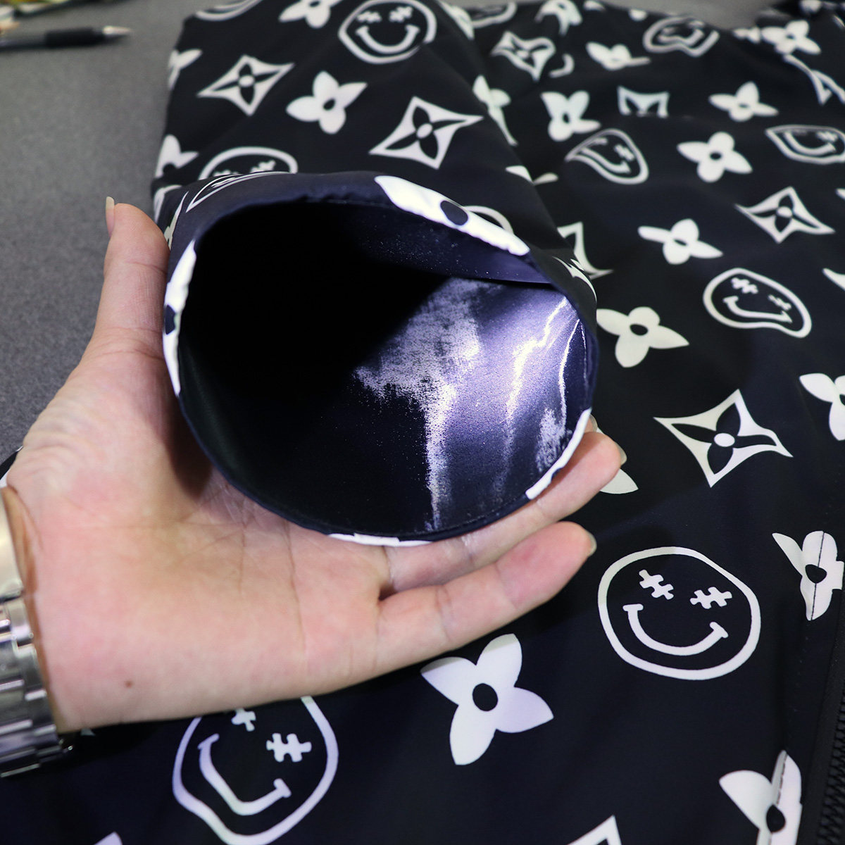 软水子滑袖魔术变牌衣夹克扑克麻将滑道定制加工袖剑送手法教程