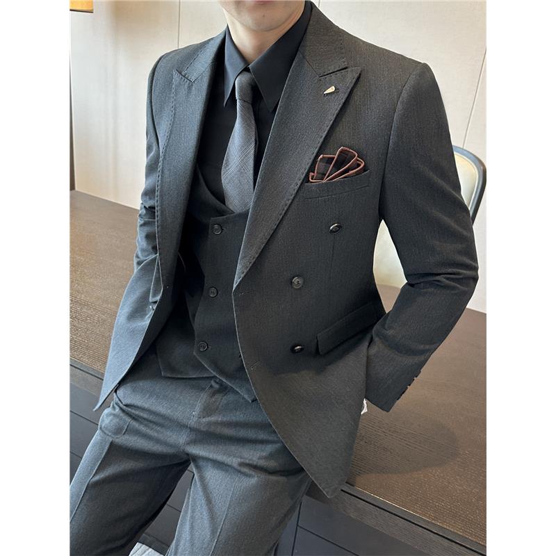 高级感双排扣西装套装男秋季商务修身西服三件套男士结婚新郎礼服