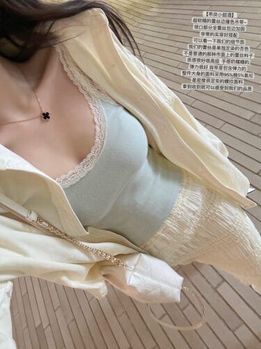 JAMAISVU蕾丝吊带上衣百搭