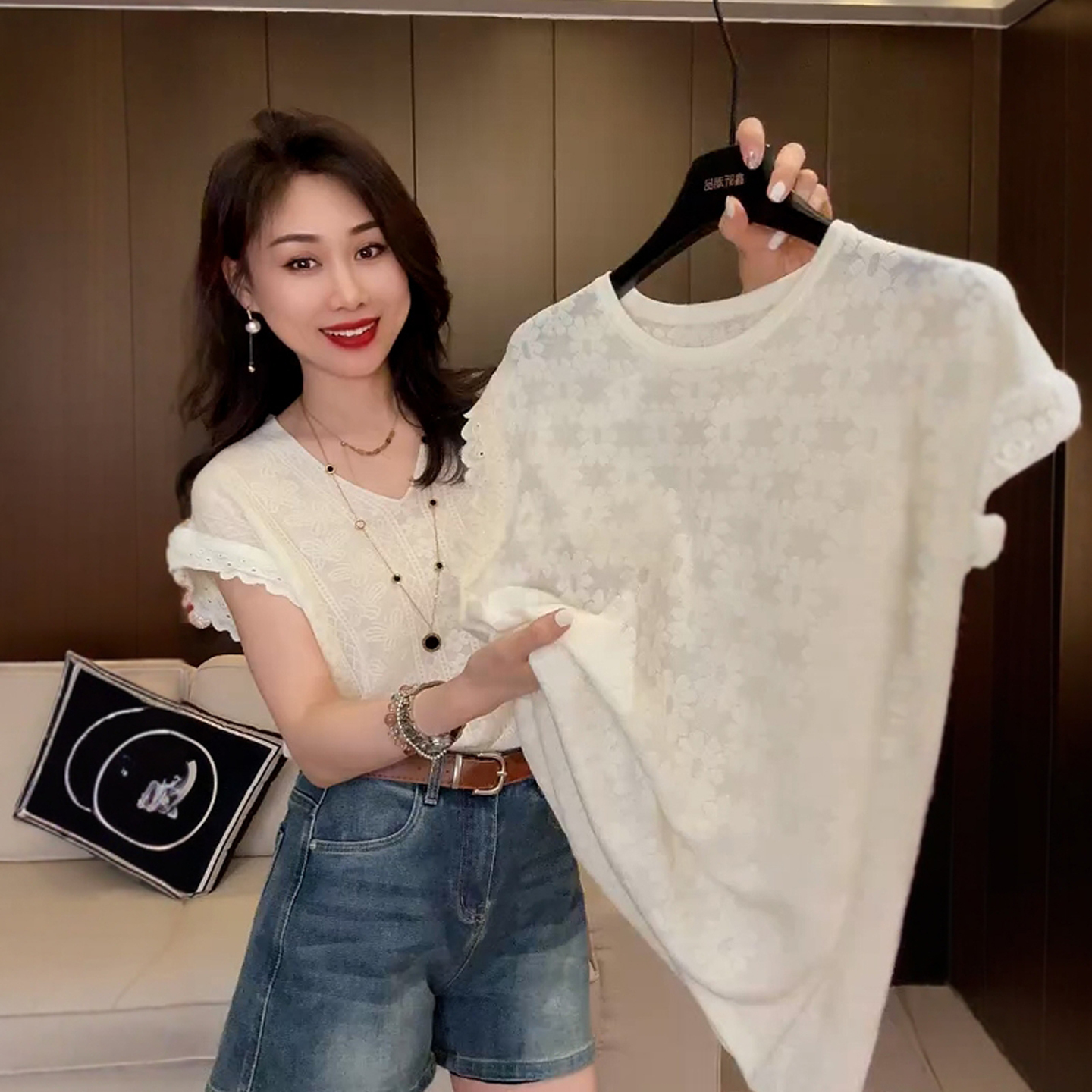 蕾丝小飞袖拼接针织衫短袖t恤女