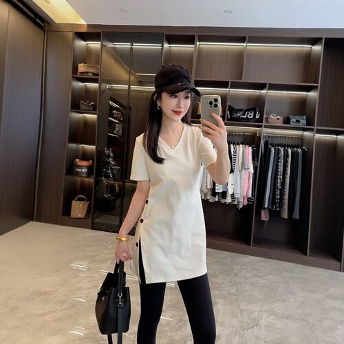 下摆纽扣开叉V领短袖t恤女中长款