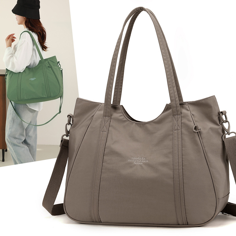 休闲百搭单肩斜挎大容量托特包