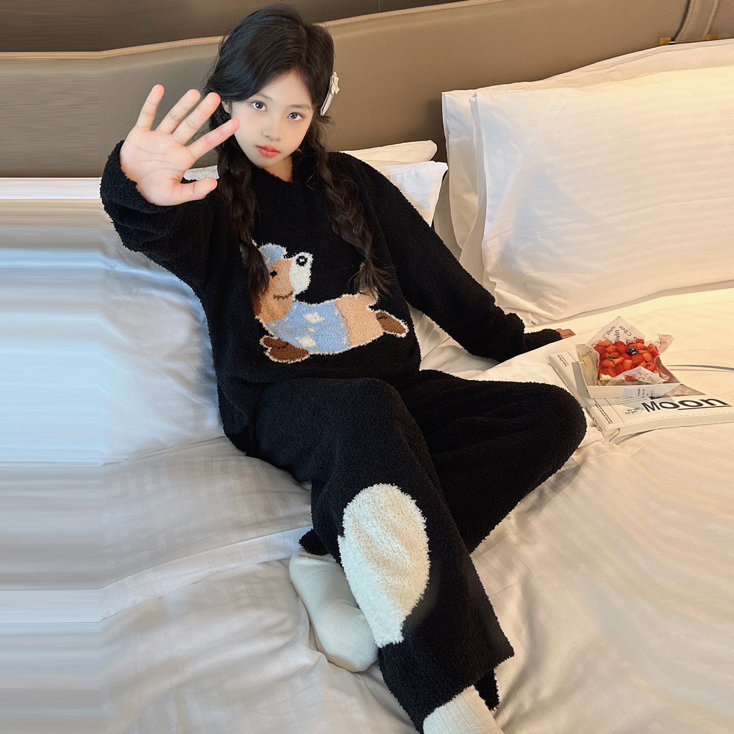女童法兰绒睡衣2025新款冬季儿童家居服大童女孩珊瑚绒秋冬款套装