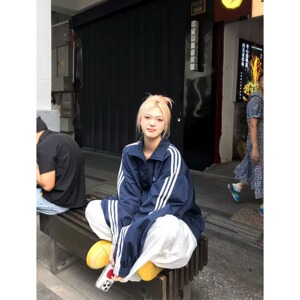 现货   美式三条杠蓝色夹克男短款宽松运动风外套J996/P70图片