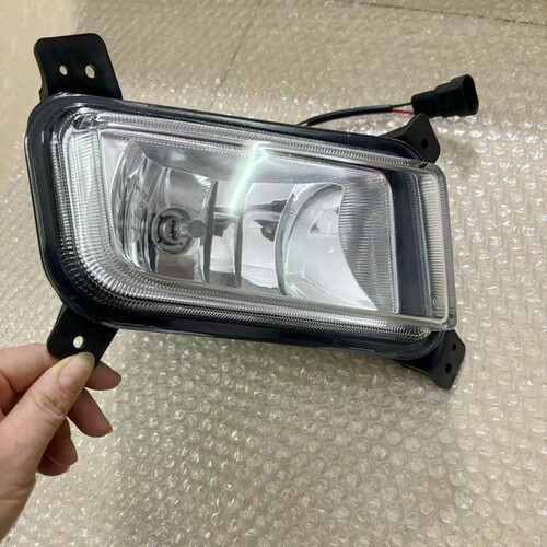 适用于江铃骐铃T7前雾灯总成前杠灯骐铃t7前防雾灯杠灯总成雾灯