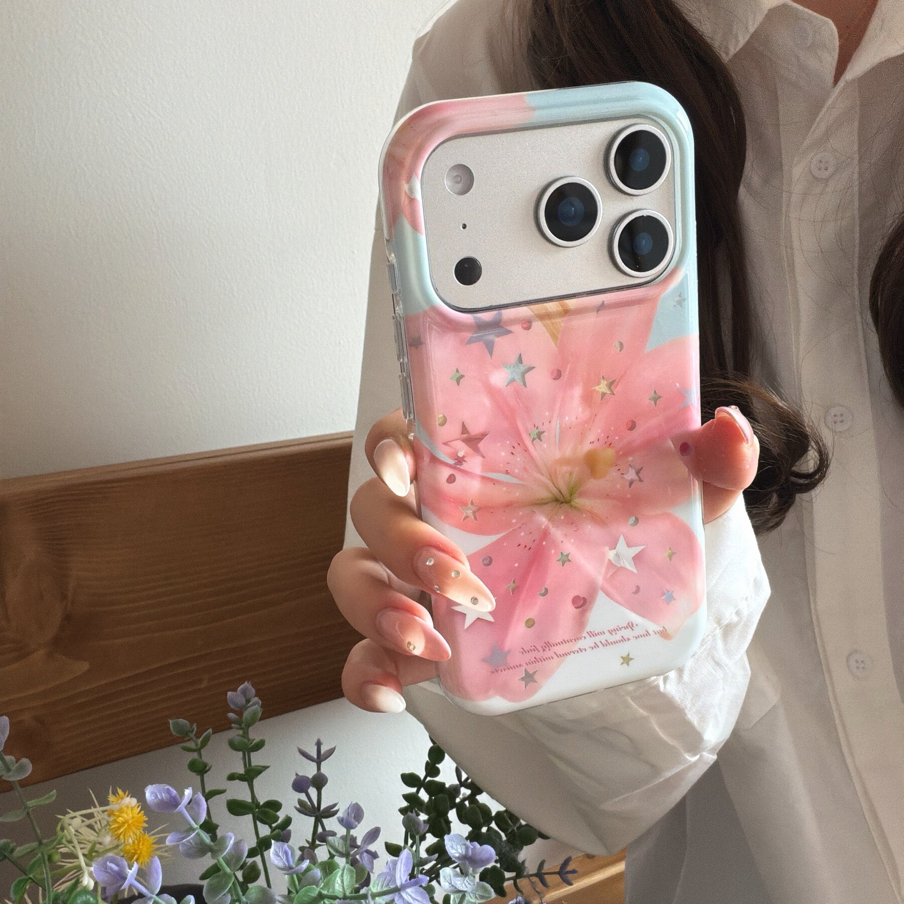 鎏金星星粉百合花适用苹果17promax手机壳新款iPhone16pro大孔镜头半包防摔保护套ip15/14巨好看的女生外壳