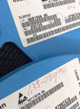 IL207AT 光电耦合器 原装 贴片SOP-8