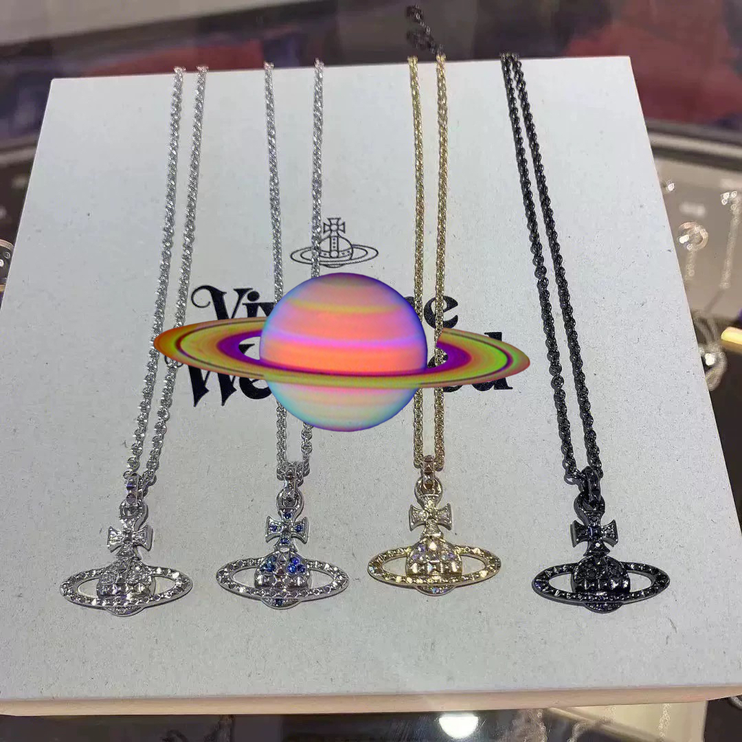 Willa｜铆钉镶钻土星项链浮雕平面土星锁骨链叠戴小众高级感项链