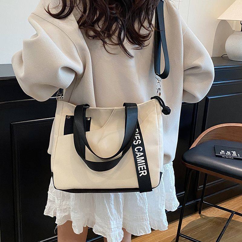 简约撞色帆布托特包女原创设计防水有型百搭手提斜挎大容量通勤包,箱包皮具/热销女包/男包,托特包,淘宝优惠券,粉丝福利购,淘宝优惠卷