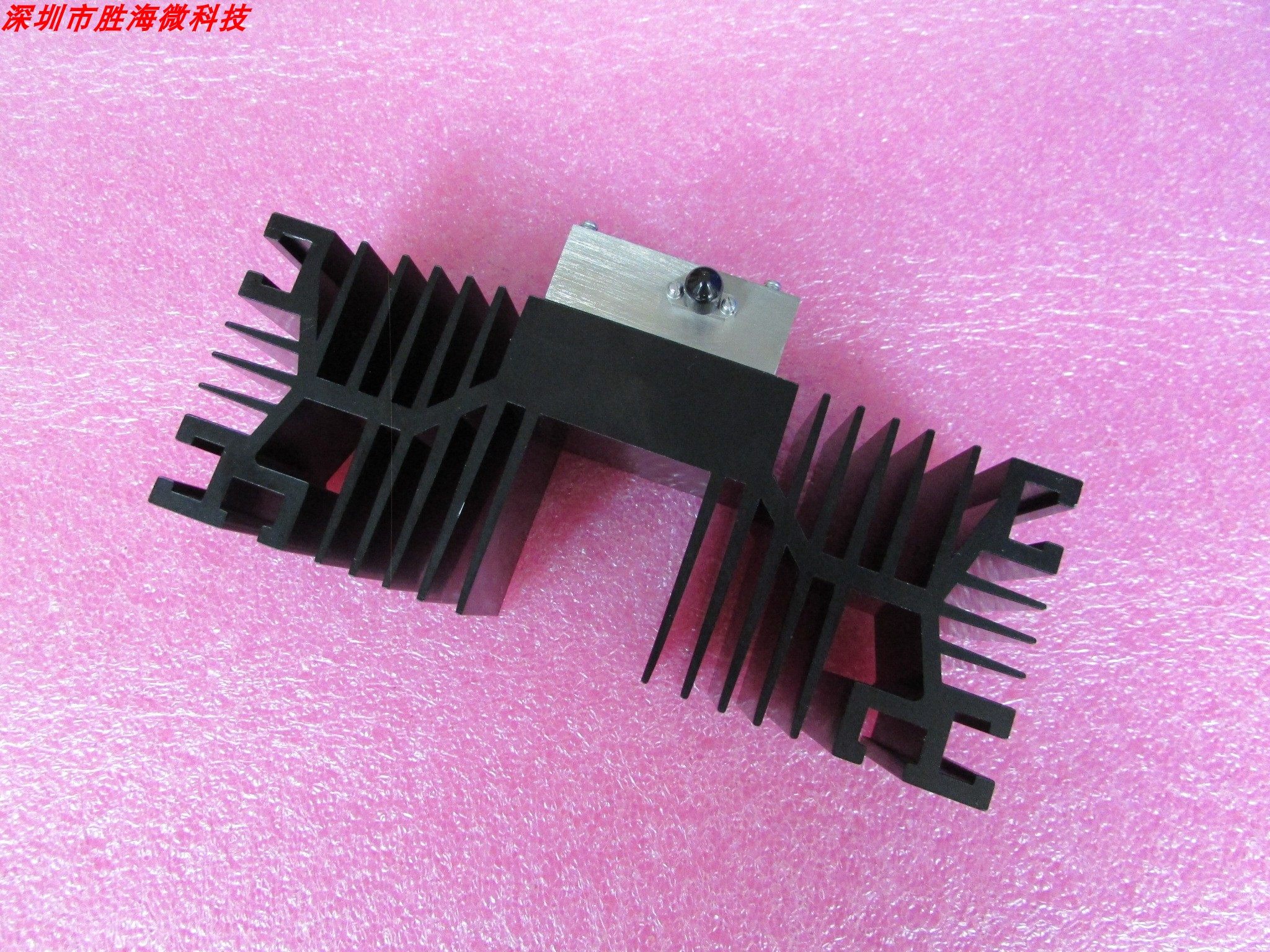 ZVE-8G+2-8GHz 30dB 30dBm/1w 射频微波 低噪声 高功率 放大器