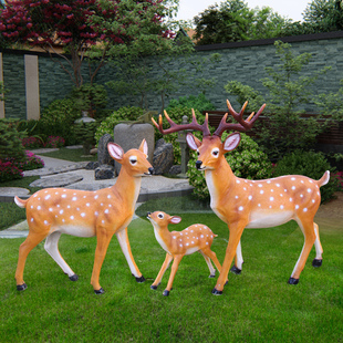 户外仿真梅花鹿摆件玻璃钢园林景观小鹿装 饰庭院公园草坪动物雕塑
