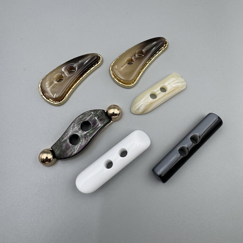 新款时尚大衣橄榄扣仿牛角纽扣外套皮草毛衣羊羔绒装饰扣服装辅料