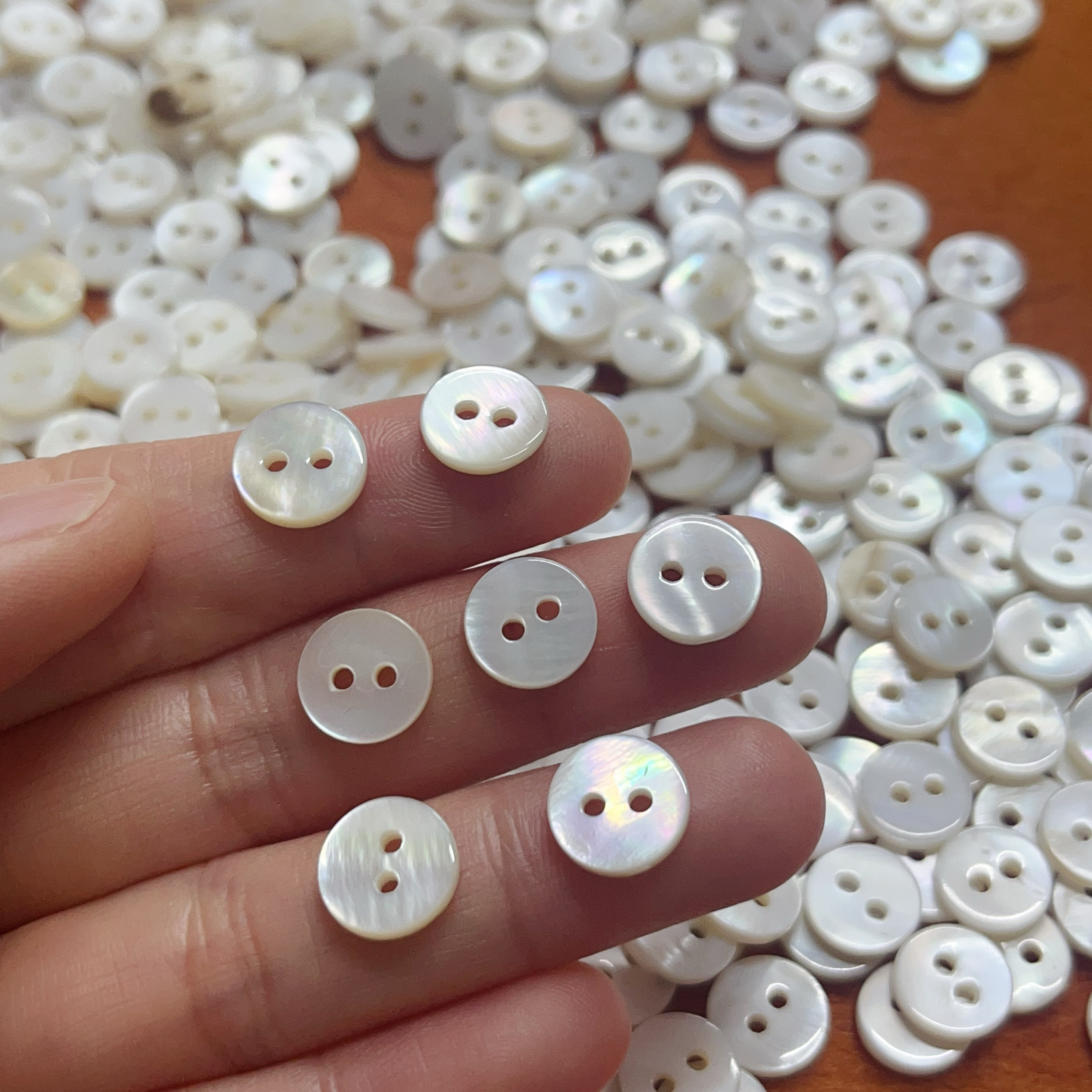 天然贝壳纽扣两眼针织开衫粉贝衬衫小扣子珍珠贝黑碟贝塔罗贝扣