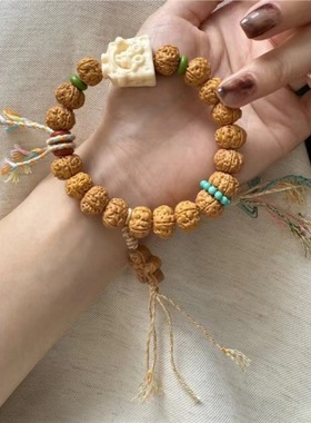 原创设计金刚菩提单圈手链搭配象牙果海绵宝宝老山檀姜饼人文玩