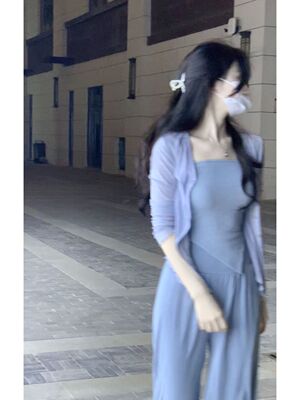 晚晚风时尚套装2023年春夏季新款温柔雾霾蓝高腰阔腿裤舒适三件套