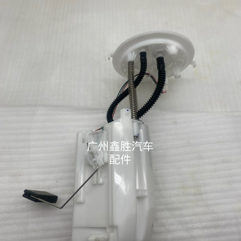 适用于丰田海拉克斯REVO 2016-2020款油箱燃油泵柴油泵油浮传感器