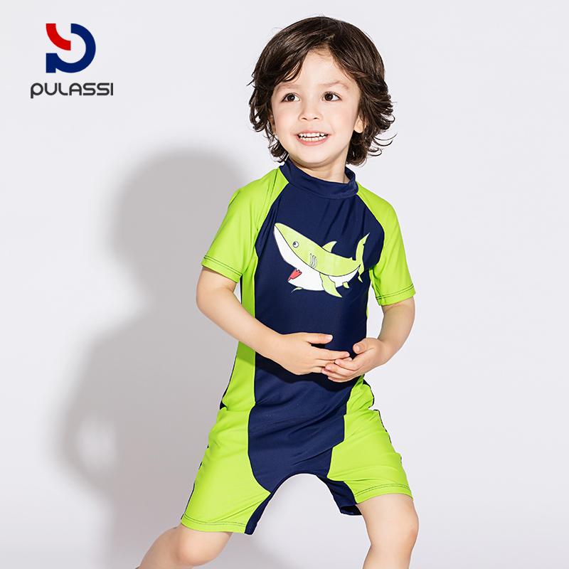 婴儿泳衣男宝宝可爱泳装连体沙滩防晒速干游泳衣中小幼童泳衣套装在类目 运动/瑜伽/健身/球迷用品, 游泳, 儿童泳衣/裤中 - 来自Buy2taobao.com提供专业的淘宝代购服务