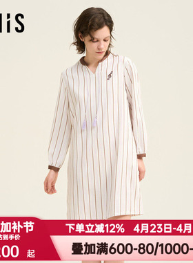 爱美丽春夏季海上钢琴师棉缎纹立领套头睡衣女士长袖睡裙IM44BUE1