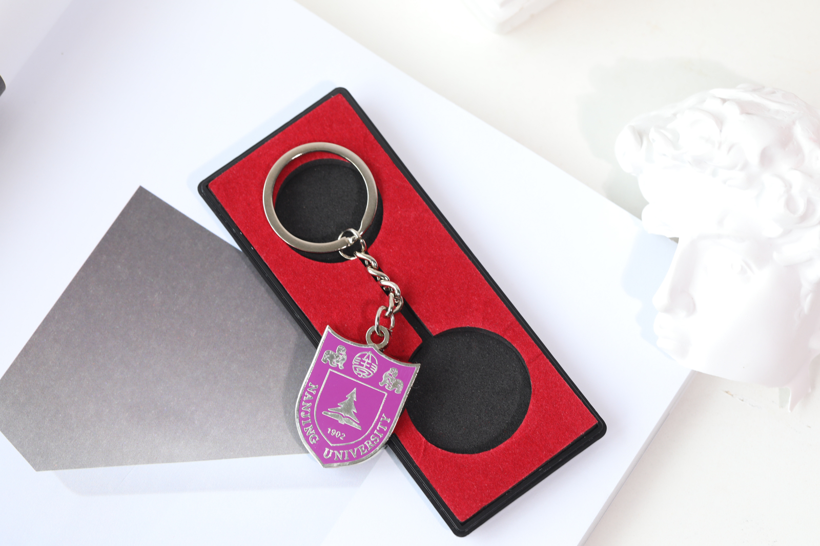 南京大学钥匙扣纪念品校徽