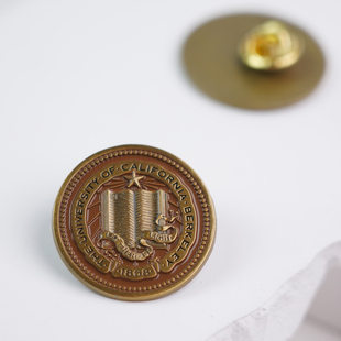 加州大学伯克利校徽徽章 加州伯克利校徽徽章 加州大学纪念品