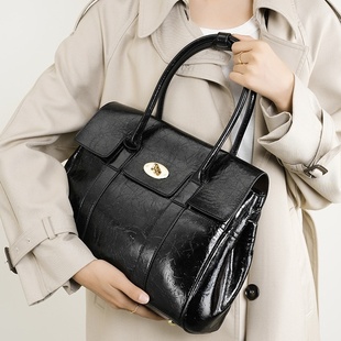2025秋冬软皮托特包大容量女包2025新款通勤复古女包律师包
