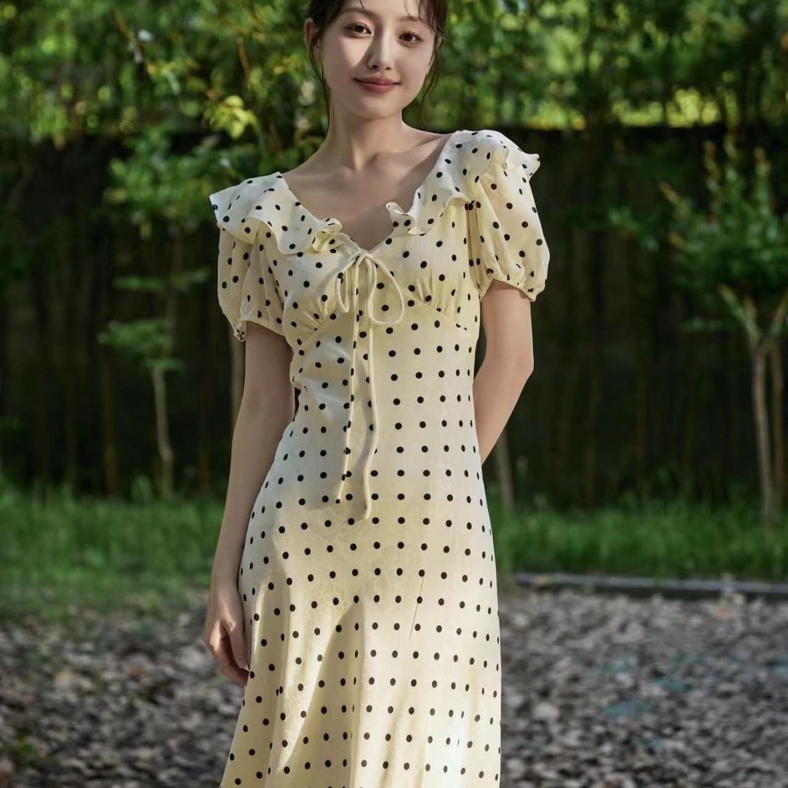 法式温柔初恋裙复古波点连衣裙女夏天收腰显瘦甜美气质荷叶边长裙