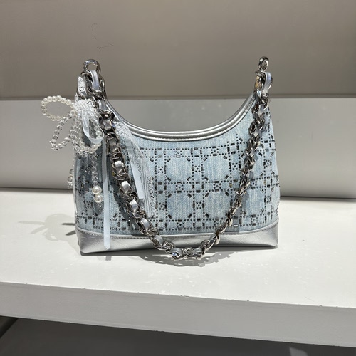 新款时尚牛仔布hobo船女包链条单肩腋下简约休闲包软皮包洋气斜挎