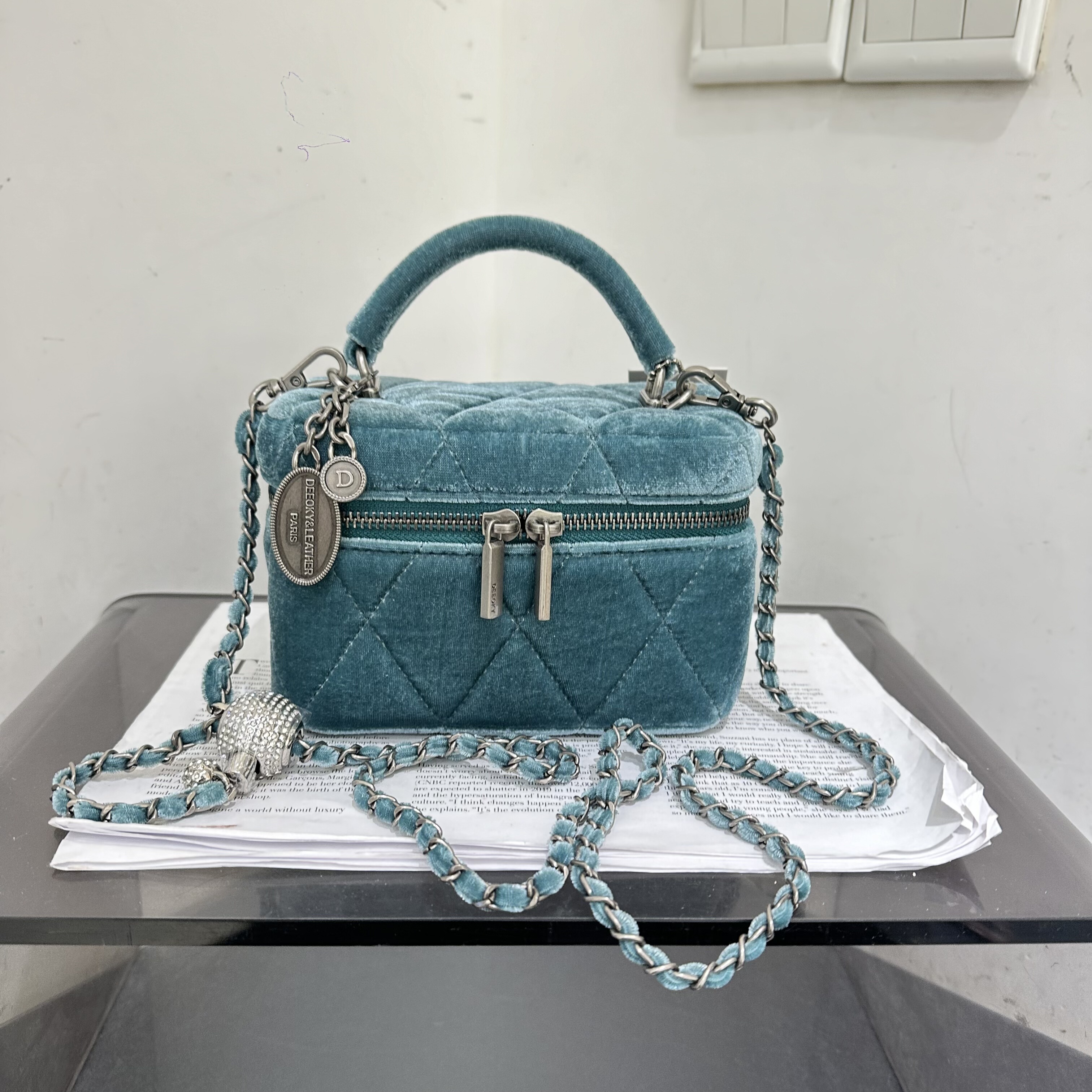 小d家新款复古丝绒手提箱子包轻便链条单肩斜挎定型时髦小包女包,箱包皮具/热销女包/男包,通用款女包,淘宝优惠券,粉丝福利购,淘宝优惠卷