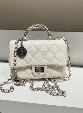 黑白色硬把手提小香风菱格链条锁扣翻盖单肩斜挎洋气简约百搭女包