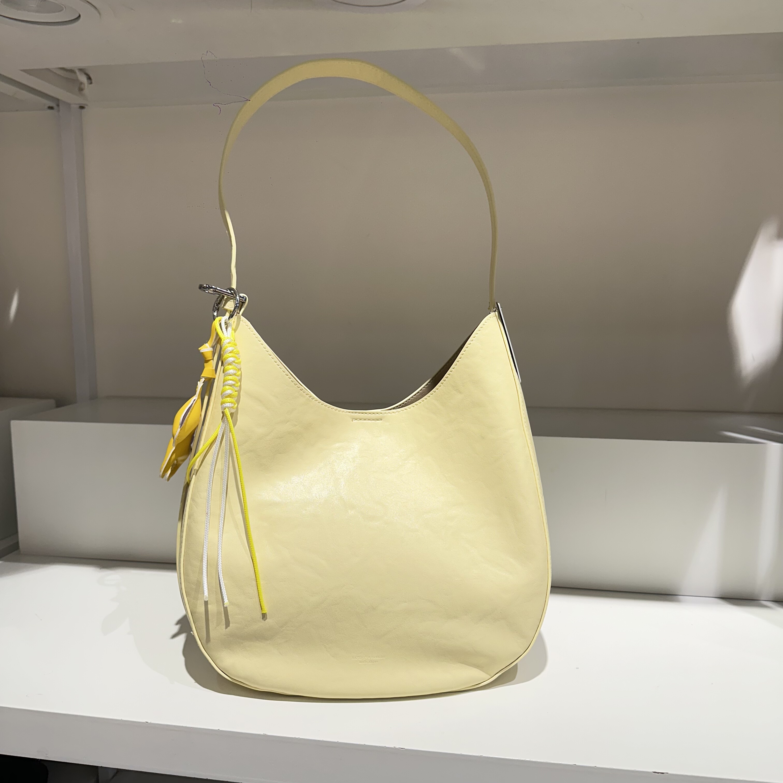 休闲分层轻便大容量新款复古休闲慵懒风软皮单肩斜挎女包纯色百搭