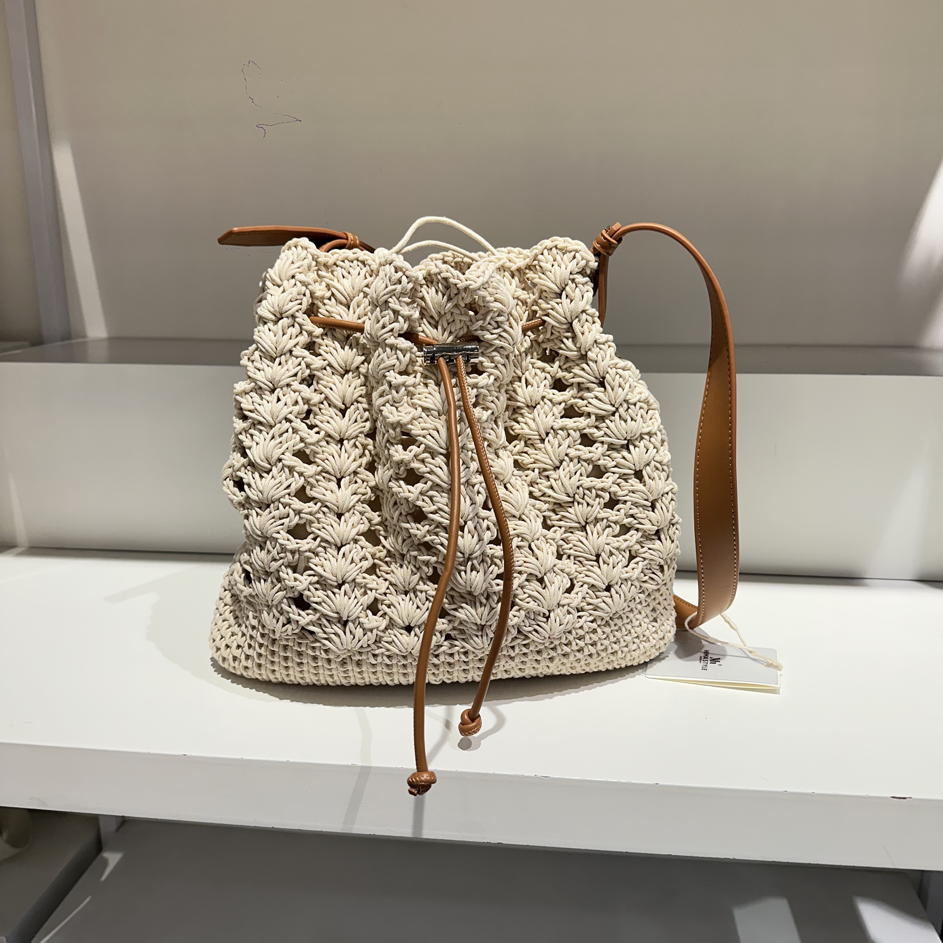 夏季沙滩度假风新款时尚手工编织蜜蜡绳斜挎子母女包轻便抽绳水桶