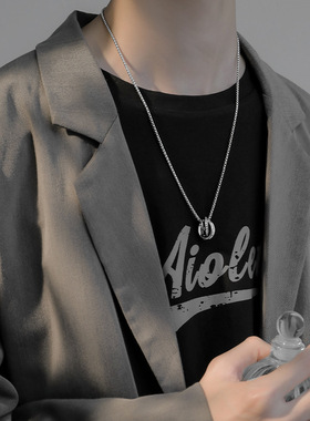 黑白克洛花字母双环项链男