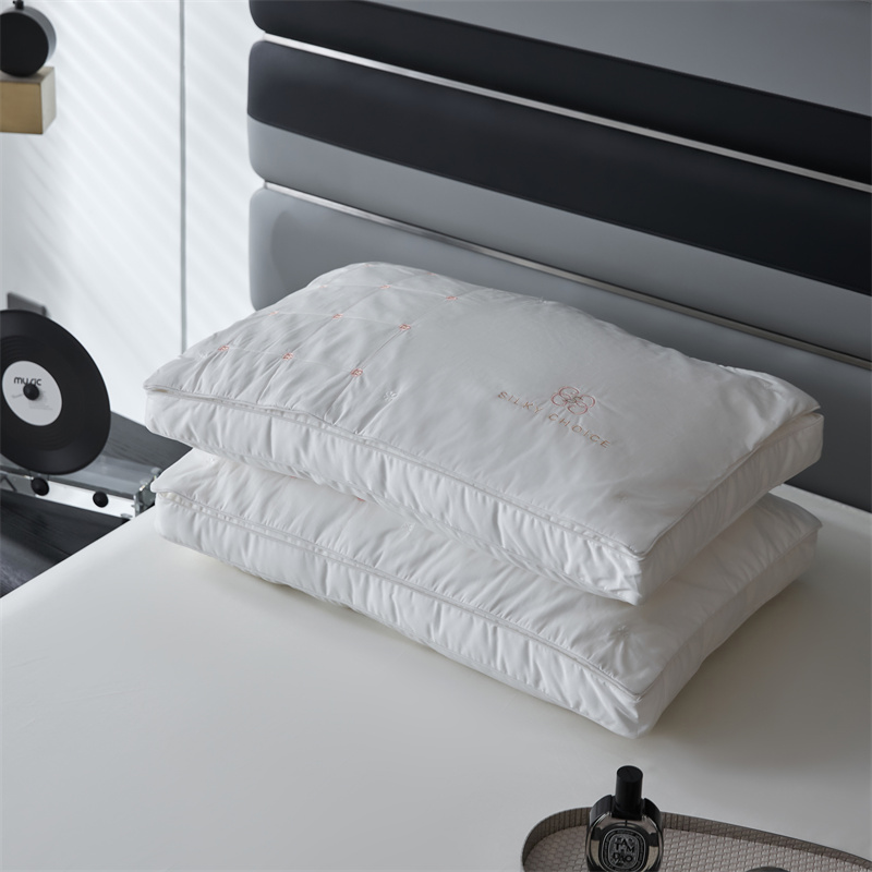 澳棉高支高密A类桑蚕丝（长丝）护颈抑菌枕