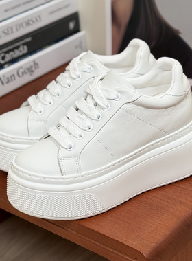 真皮内增高8-10cm松糕厚底小白鞋韩版休闲小个子女款2026新款春款