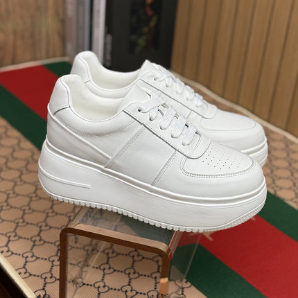 真皮厚底平增高7cm松糕鞋小白鞋韩版休闲小个子女款2026新款春款