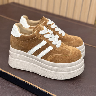 轻便厚底隐形内增高10公分女鞋真皮百搭松糕2025秋冬新款加绒板鞋