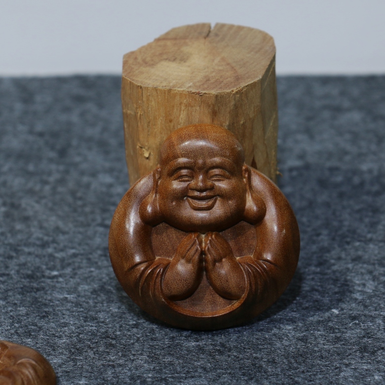 印度老山檀香黑肉吊坠皆大欢喜佛牌精工雕刻迈索尔老料香牌装饰