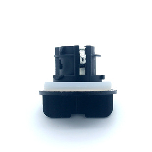 适用21-23威马E5前大灯转向灯座前转弯灯底座卤素灯插座黄光PY21W