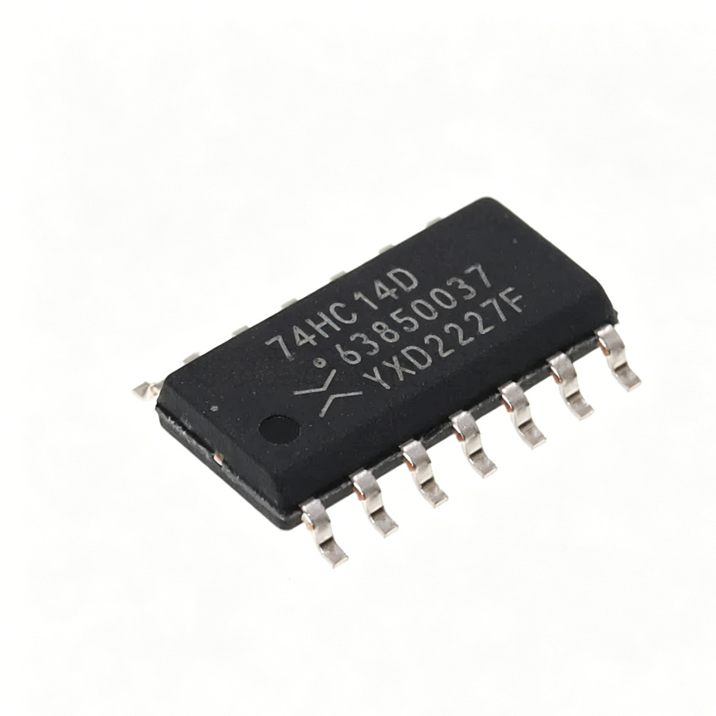 原装正品 74HC14D,653 SOIC-14 六角反相施密特触发器 逻辑芯片