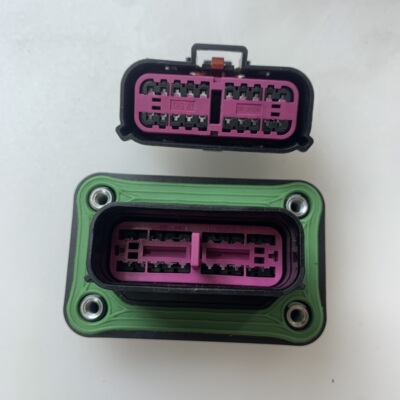 PP1570801/0701适用于长安深蓝SL03/S7底盘电池包插头插座连接器