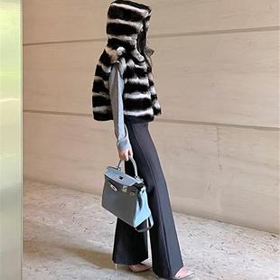 龙猫大帽子仿獭兔毛皮草马甲2025年冬季新款时尚高端女毛毛绒坎肩