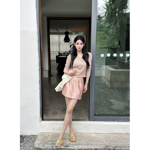 初秋甜美女细闪针织衫 两件套 真丝羊毛短裙甜美外搭夏季 背心开衫