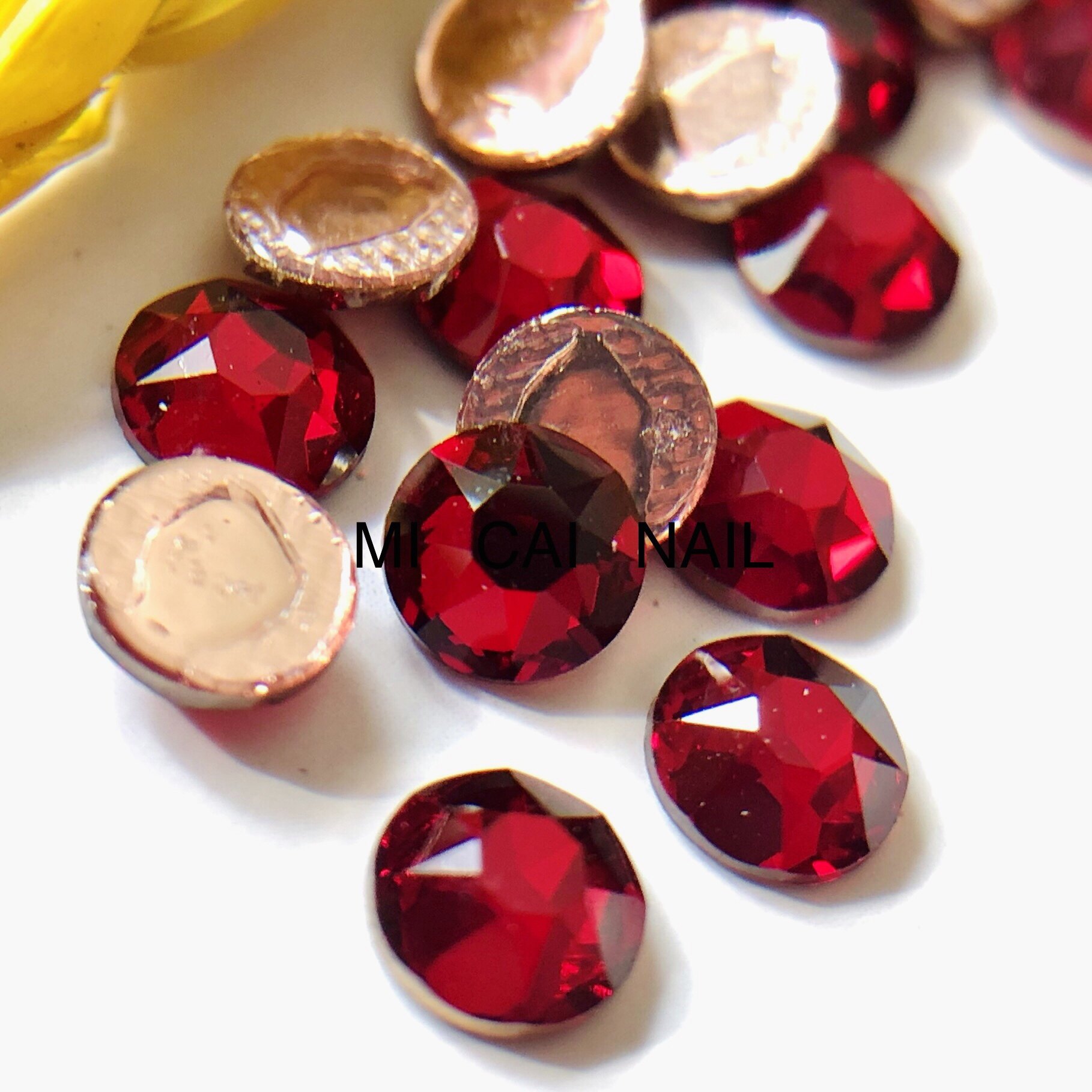正品华子奥地利 施家钻水晶烫钻 深红Siam208HF车厘子超闪美甲钻,彩妆/香水/美妆工具,美甲工具,淘宝优惠券,粉丝福利购,淘宝优惠卷